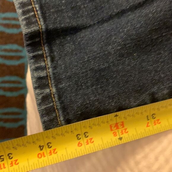 JOE’S, jeans, size 33, great condition, some wear around hem - Picture 10 of 13